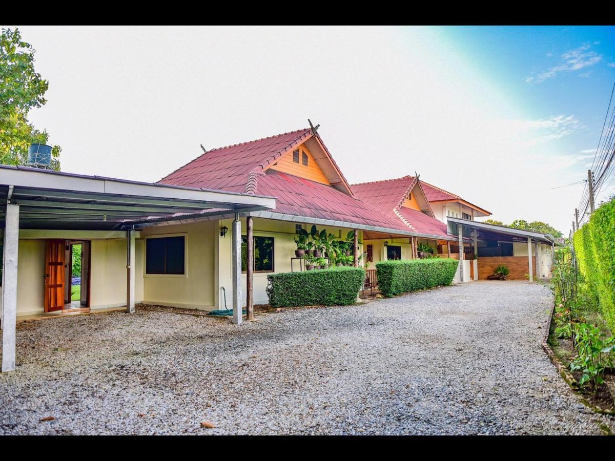 Serenity1 Homestay Chiang Dao Buitenkant foto